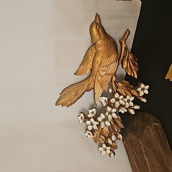 Vintage Syroco Wall Hangings - Picture 6 of 9